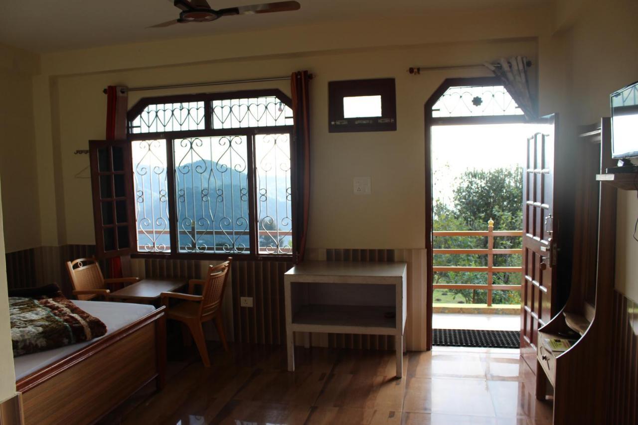 Maa Anand Mayee Guest House Panuanaula Exterior photo